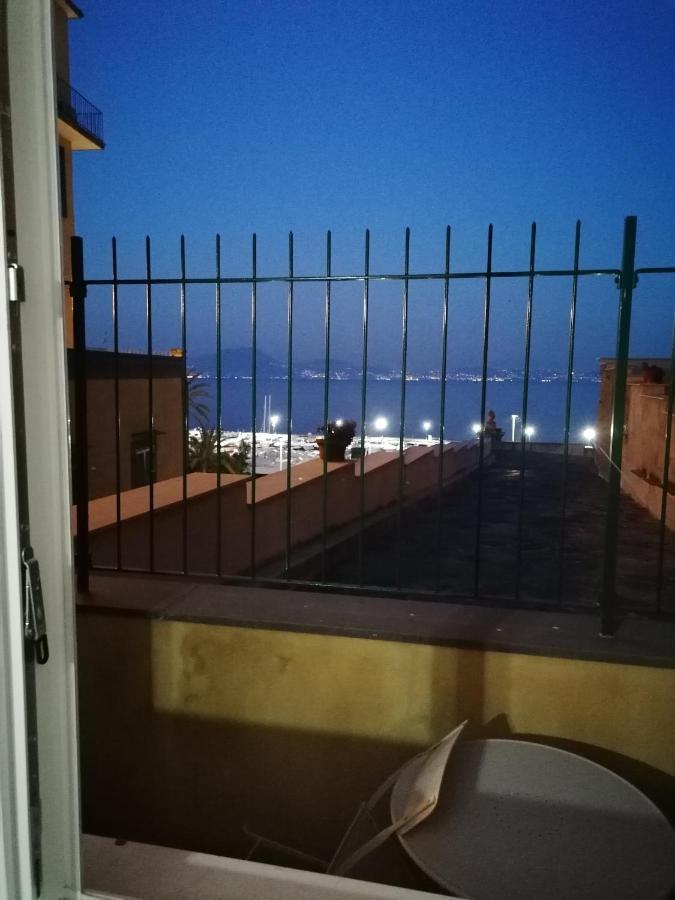 Napoli D'Amare B&B מראה חיצוני תמונה