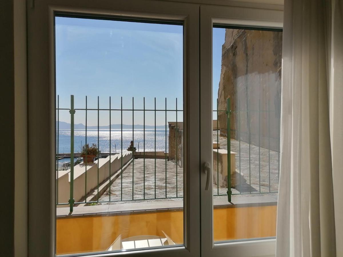 Napoli D'Amare B&B מראה חיצוני תמונה